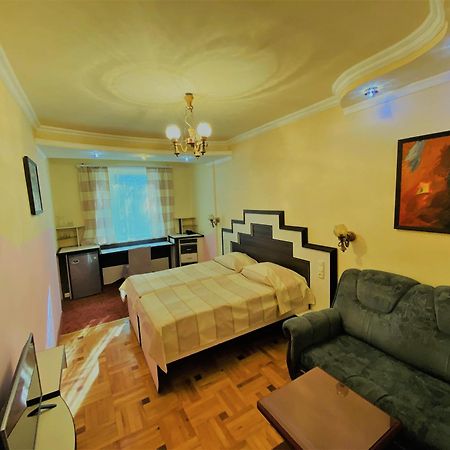 Hotel Дом Писателей Цахкадзора Exterior foto