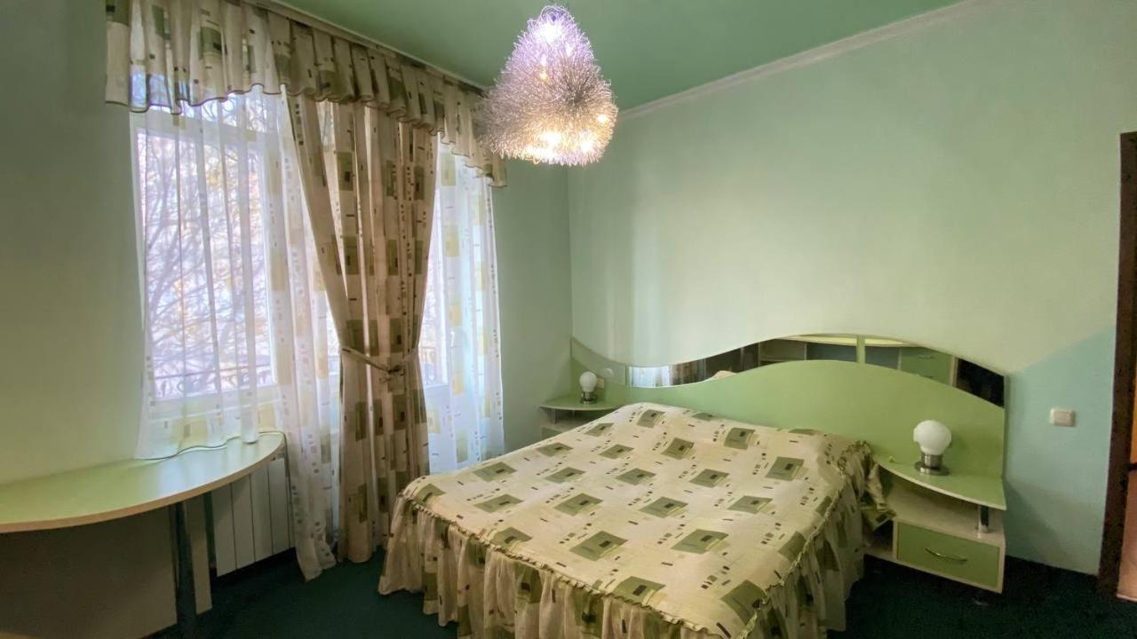 Hotel Дом Писателей Цахкадзора Exterior foto