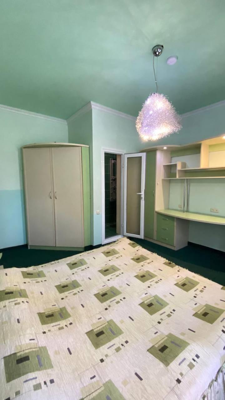 Hotel Дом Писателей Цахкадзора Exterior foto