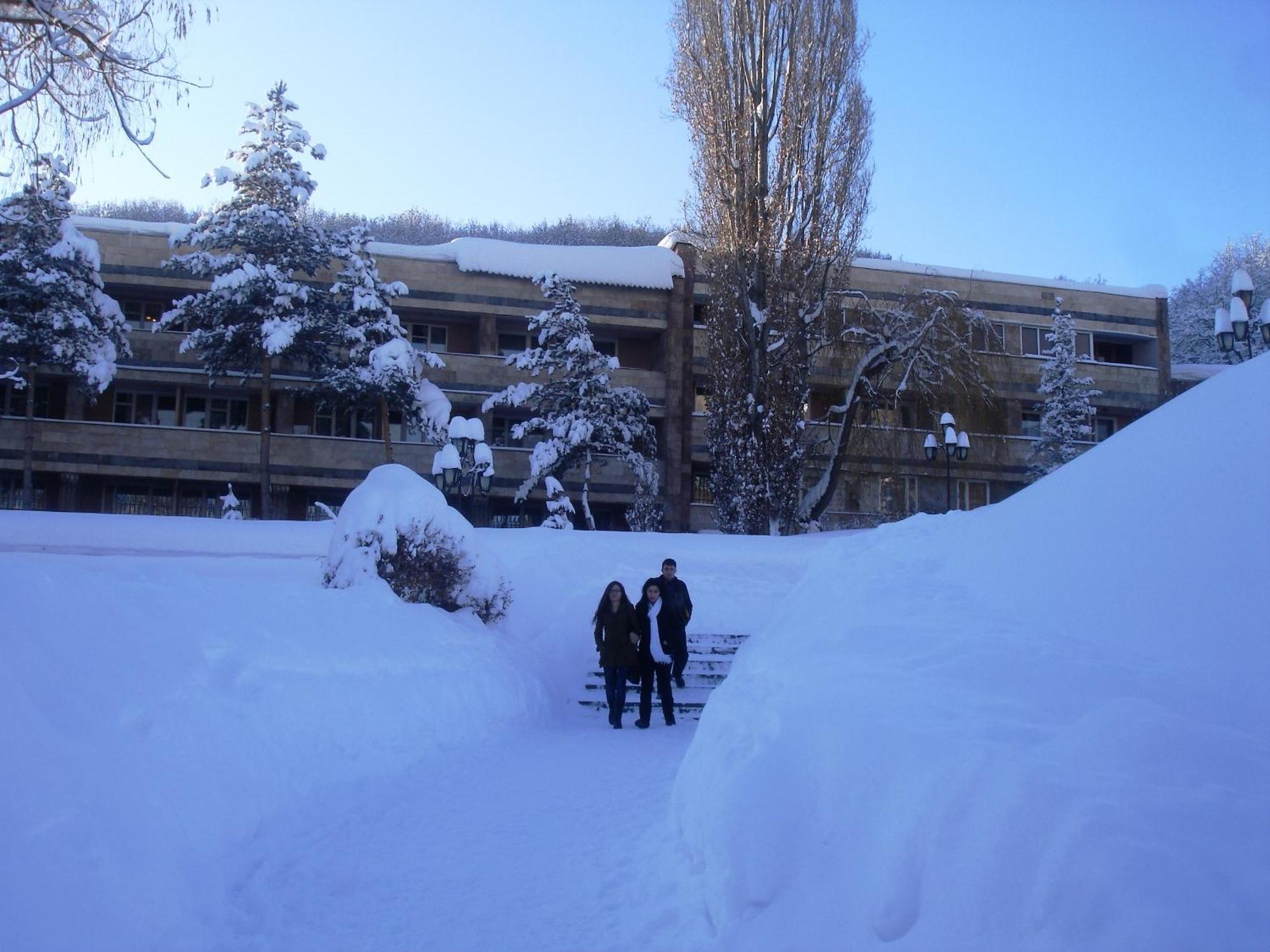 Hotel Дом Писателей Цахкадзора Exterior foto